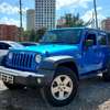 2016 jeep wrangler thumb 10