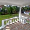 5 Bed House with En Suite in Runda thumb 8
