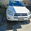 Toyota RAV4 oldshape thumb 6