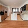 5 Bed House with En Suite in Nyari thumb 2