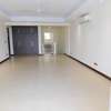 3 Bed Apartment with En Suite at City Mall thumb 4