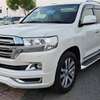 Land cruise v8  petrol thumb 10
