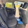 Toyota spade 2014 thumb 3
