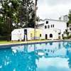 5 Bed Villa in Riverside thumb 18