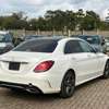 Mercedes benz C200 newshape thumb 6
