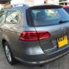 Volkwasgen passat station wagon thumb 6