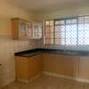 3 bedroom apartment master Ensuite to let thumb 0