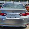 Honda Grace thumb 1