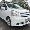 TOYOTA NOAH SECOND EDITION 2010 MODEL thumb 4