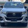 Toyota Hilux Double Cabin silver 2019 thumb 0