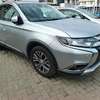 Mitsubishi outlander silver. 7seater thumb 0