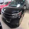 Toyota noah thumb 0