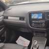 Mitsubishi Outlander sunroof thumb 9