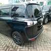 Toyota sienta hybrid thumb 2