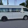 Toyota Hiace diesel 9l 2014 slightly used thumb 3