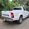 TOYOTA HILUX DOUBLE CAB MANUAL 2011 MODEL thumb 3