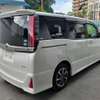 Toyota Noah Hybrid WxB 2018 thumb 7