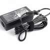Toshiba 19V 2.37A 45W charger thumb 2