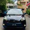 Toyota sienta black thumb 9