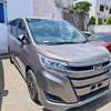 Toyota Noah grey 2018 2wd thumb 8