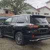 2020 Lexus LX570 thumb 4