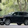 2023 Lexus LX600 thumb 2