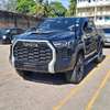 TOYOTA HILUX DOUBLE CABIN 2019MODEL FULLY LOADED thumb 3