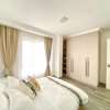 Serviced 1 Bed Apartment with En Suite in Brookside thumb 4
