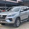 Toyota fortuner silver colour thumb 1