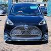 Toyota corolla Sienta Hybrid Black 2018 thumb 0