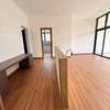 5 Bed House with En Suite in Nyari thumb 5