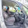 Nissan Serena silver thumb 0