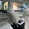 2019 VOLVO XC90 D4 thumb 10