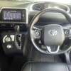 Toyota Sienta hybrid black 2018 XD-L thumb 12