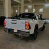Toyota Hilux thumb 8