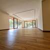 4 Bed Apartment with En Suite in Muthaiga thumb 9