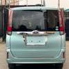 Toyota Noah green thumb 4