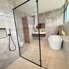 5 Bed House with En Suite in Nyari thumb 8