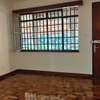 5 Bed House with En Suite at Nyari Central thumb 6