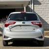 Toyota vitz thumb 2