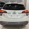 Honda Vezel hybrid white 2017 2wd thumb 12