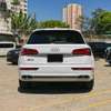 Audi SQ5 S-line white 2018 thumb 11