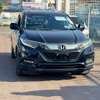 Honda vezel HR-V Black SUV Fuel Efficient Reliable thumb 1