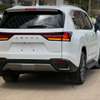 2020 Lexus LX600 thumb 8