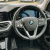 BMW 320i 2019 IM sport thumb 5