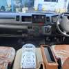 Toyota Hiace 9L Manual Diesel engine 2018 White thumb 5