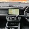 Land Rover Defender thumb 11
