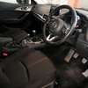 Mazda Axela thumb 6