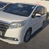 Toyota Noah thumb 1