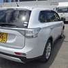 MITSUBISH OUTLANDER 2015MODEL 7 SEATER thumb 5